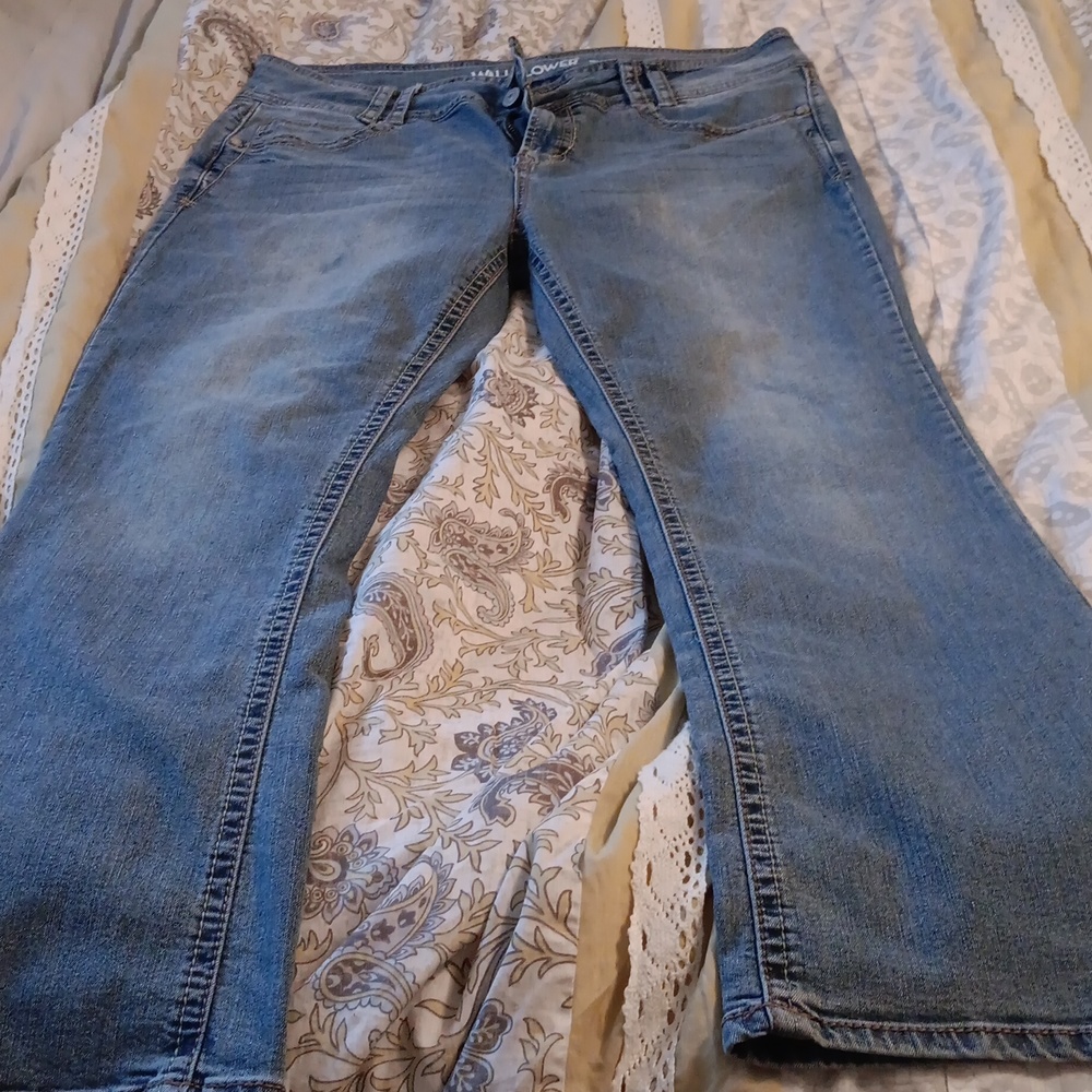 Wildflower jeans size 15 short